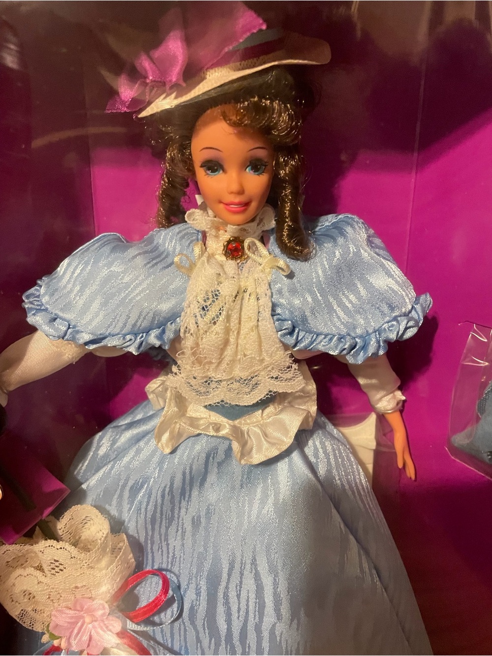 The Great Eras Gibson Girl Barbie, 1993 - Picture 3 of 5